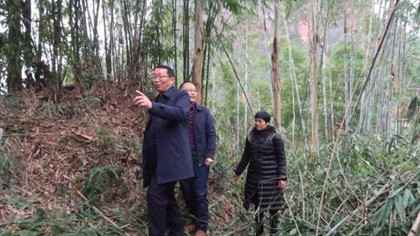 市人大常委会李建章副主任莅青走访慰问