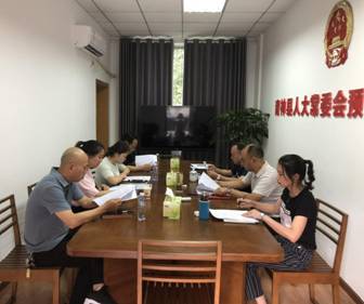李志国主任调研联系乡镇脱贫攻坚工作