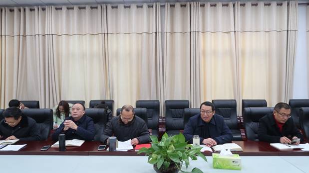 县人大机关支部开展国防教育主题党日活动